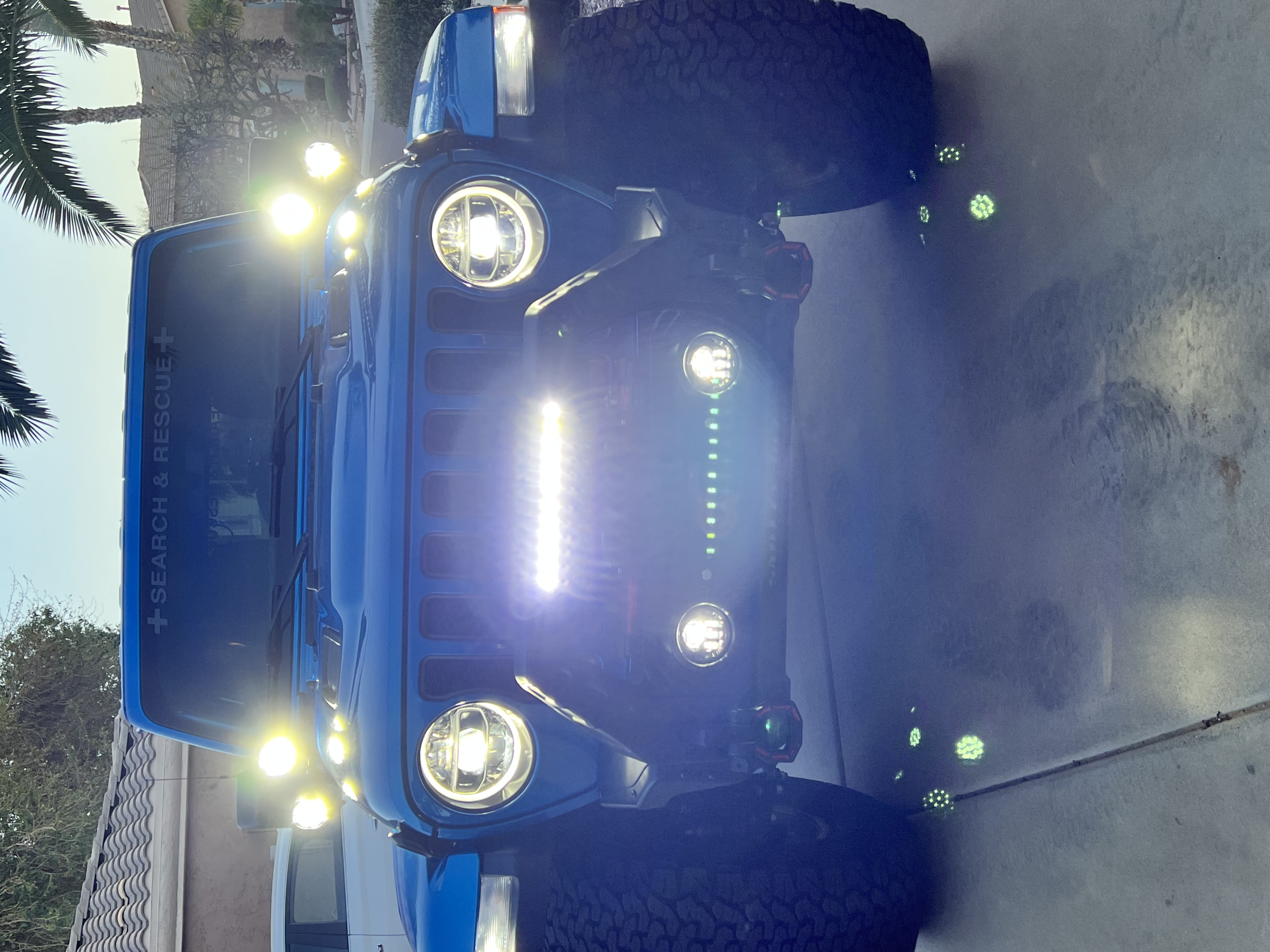 Used 2023 Jeep Wrangler Unlimited Rubicon w/ Xtreme 35 Tire Package AWD/4WD image 4