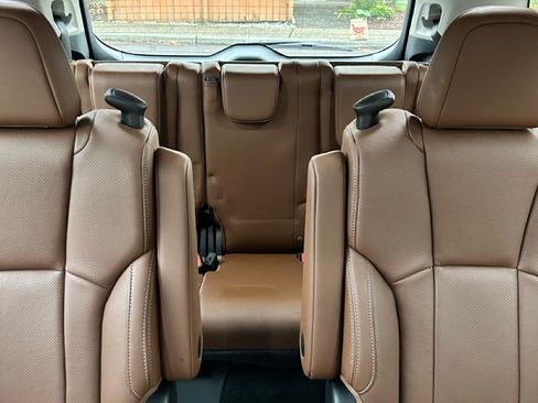 Used 2020 Subaru Ascent Touring image 9