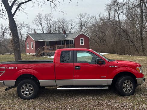 Used 2012 Ford F150 XLT w/ XLT Chrome Pkg image 5