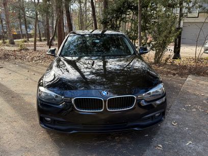 Used 2017 BMW 320i Sedan
