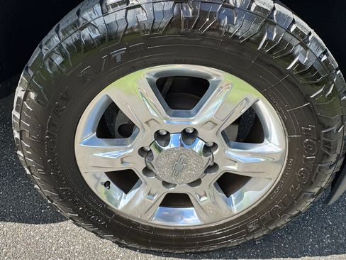 Used 2019 Chevrolet Silverado 2500 LTZ w/ Custom Sport Edition AWD/4WD image 13