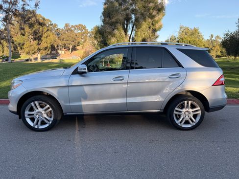 Used 2015 Mercedes-Benz ML 350 4MATIC image 8