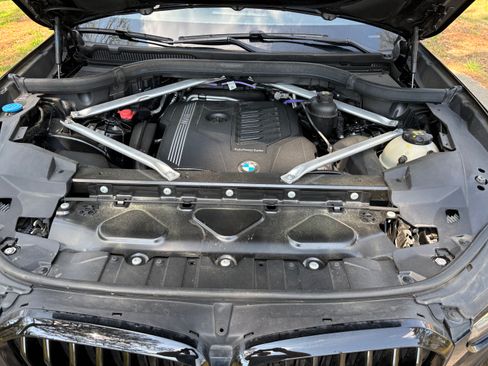 Used 2021 BMW X5 sDrive40i w/ M Sport Package image 20