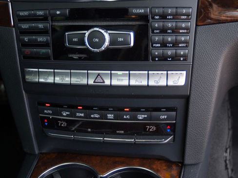 Used 2014 Mercedes-Benz E 550 Coupe image 26