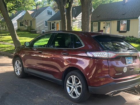 Used 2015 Ford Edge Titanium w/ Canadian Touring Package FWD image 4
