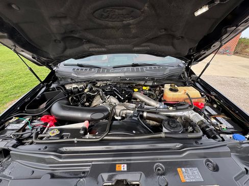 Used 2018 Ford F350 Platinum w/ Platinum Ultimate Package image 11