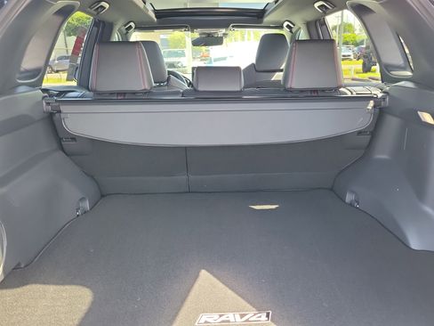 Used 2025 Toyota RAV4 XSE image 17