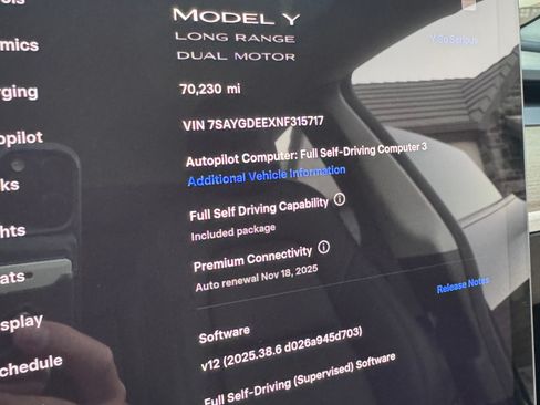 Used 2022 Tesla Model Y Long Range image 29