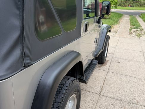 Used 2001 Jeep Wrangler SE AWD/4WD image 6