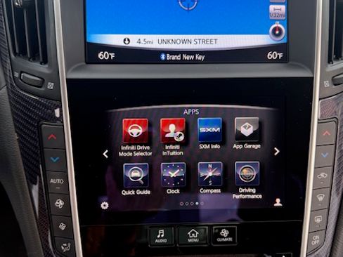 Used 2017 INFINITI Q60 Red Sport 400 RWD image 23