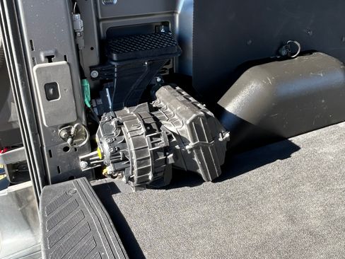 Used 2021 Ford Transit 350 Medium Roof image 12