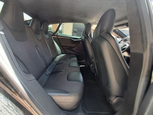 Used 2016 Tesla Model S 60 RWD image 9