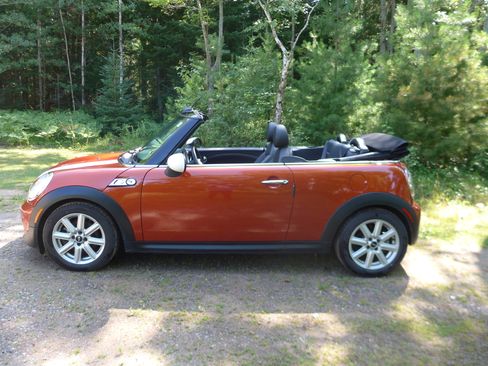 Used 2015 MINI Cooper S image 5