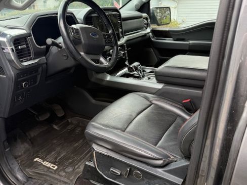 Used 2021 Ford F150 Lariat w/ Equipment Group 502A High image 8