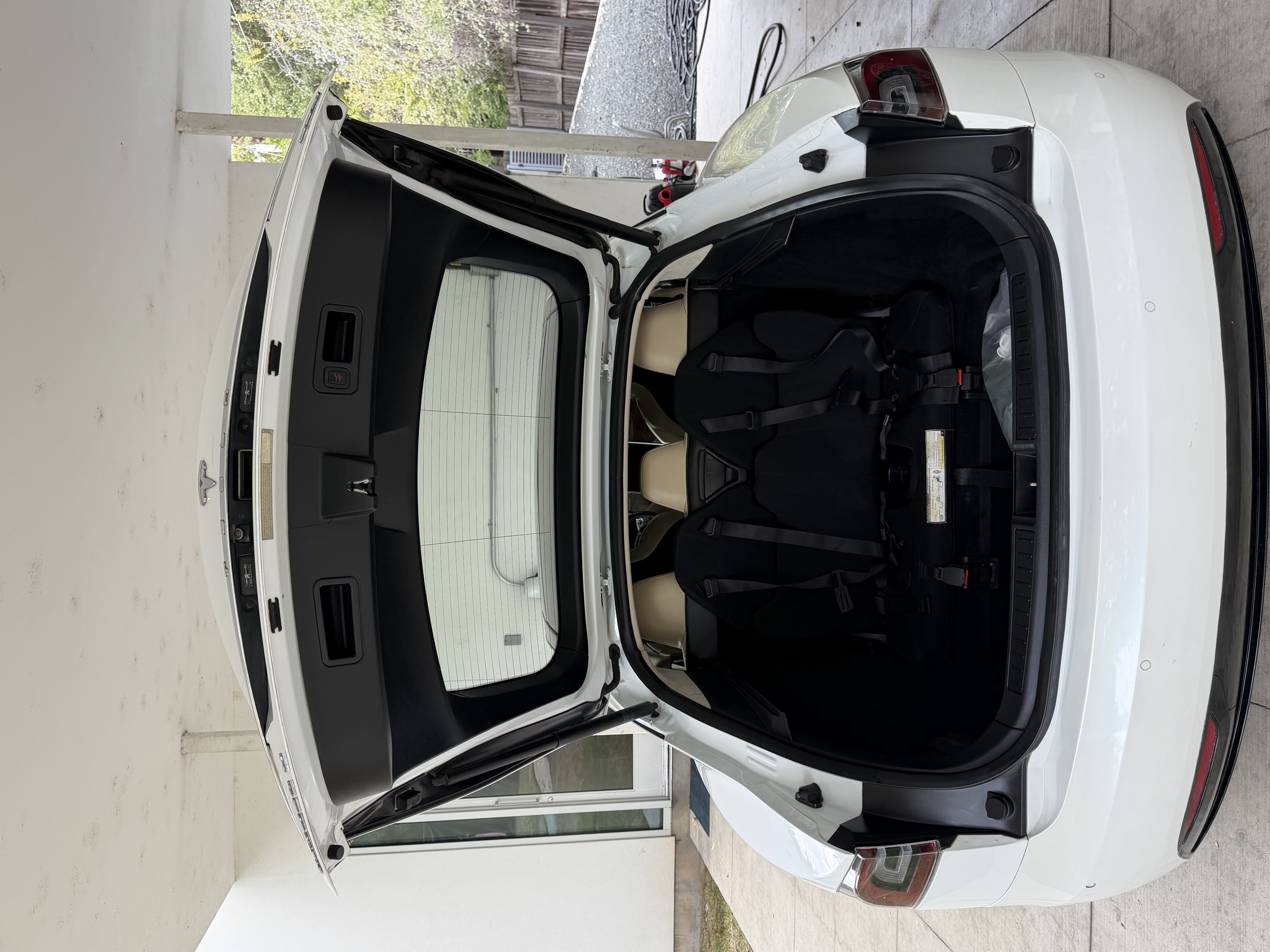 Used 2016 Tesla Model S 90D AWD/4WD image 15