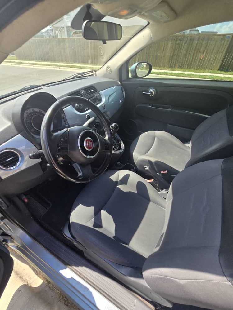 Used 2015 FIAT 500 Pop FWD image 8
