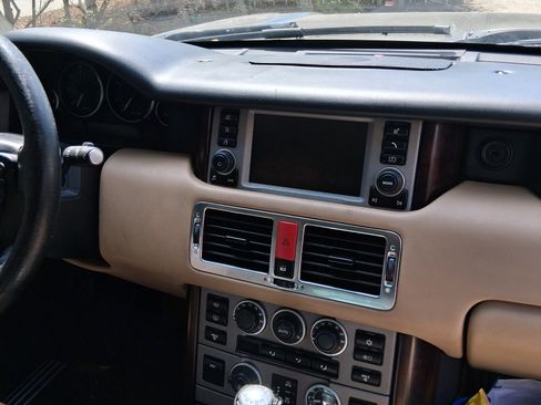 Used 2006 Land Rover Range Rover HSE image 5