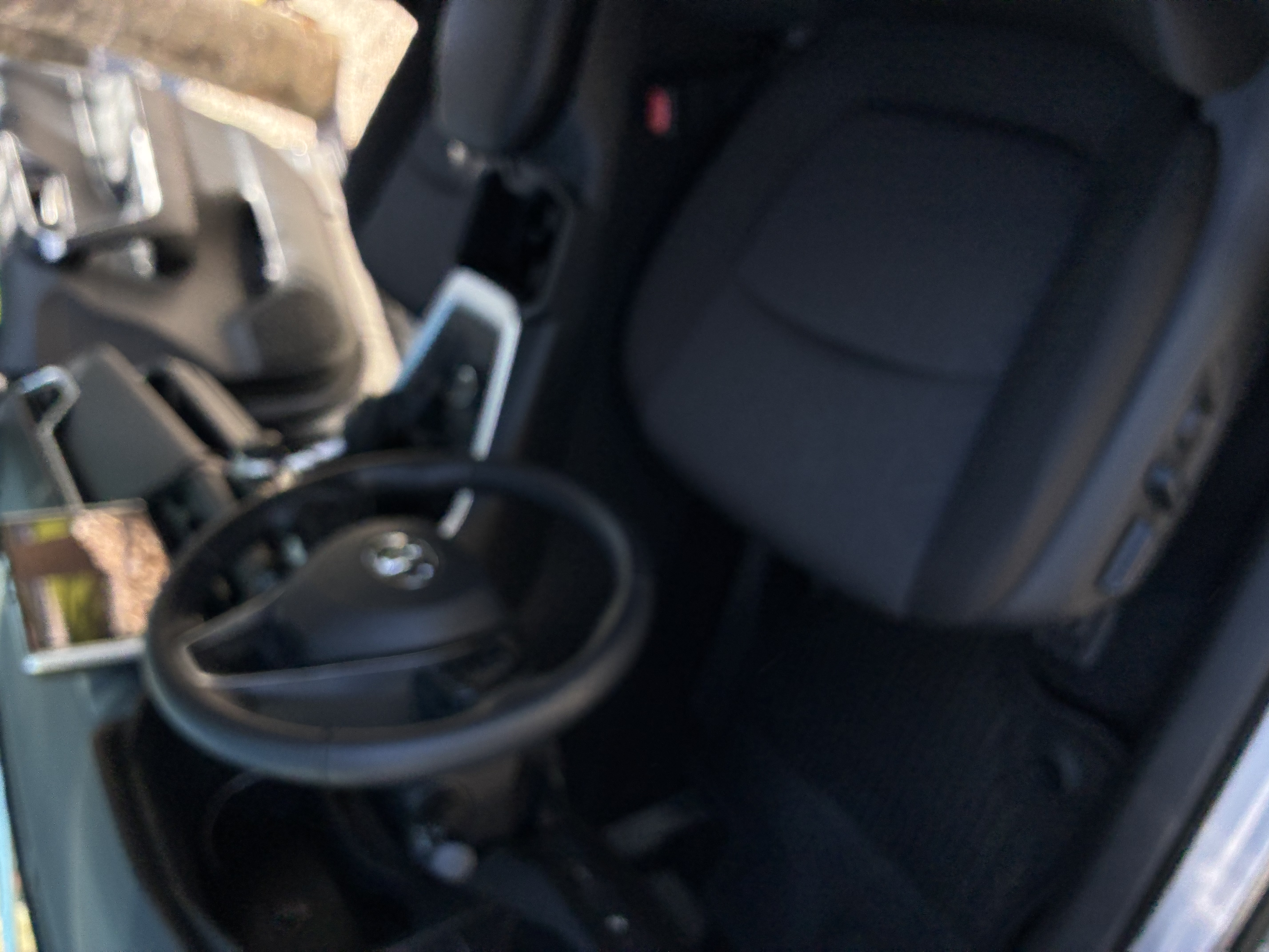 Used 2025 Toyota RAV4 XLE w/ Convenience Package AWD/4WD image 16