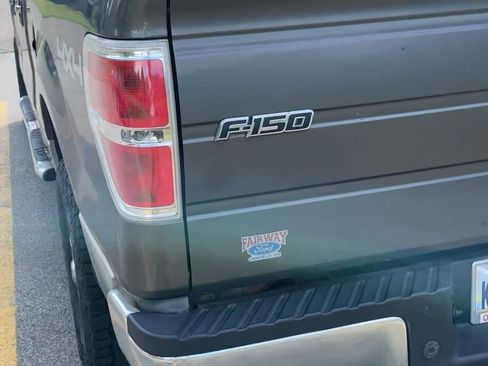 Used 2011 Ford F150 XLT w/ XLT Chrome Pkg AWD/4WD image 9