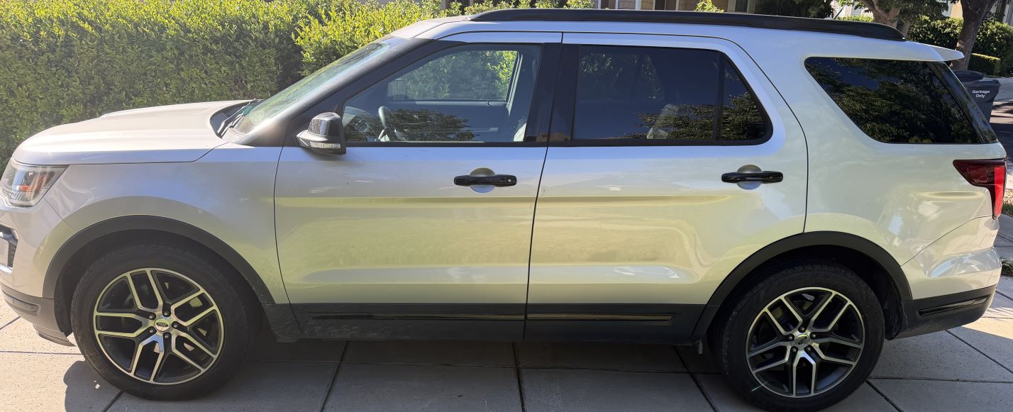 Used 2018 Ford Explorer Sport w/ Equipment Group 401A AWD/4WD image 1
