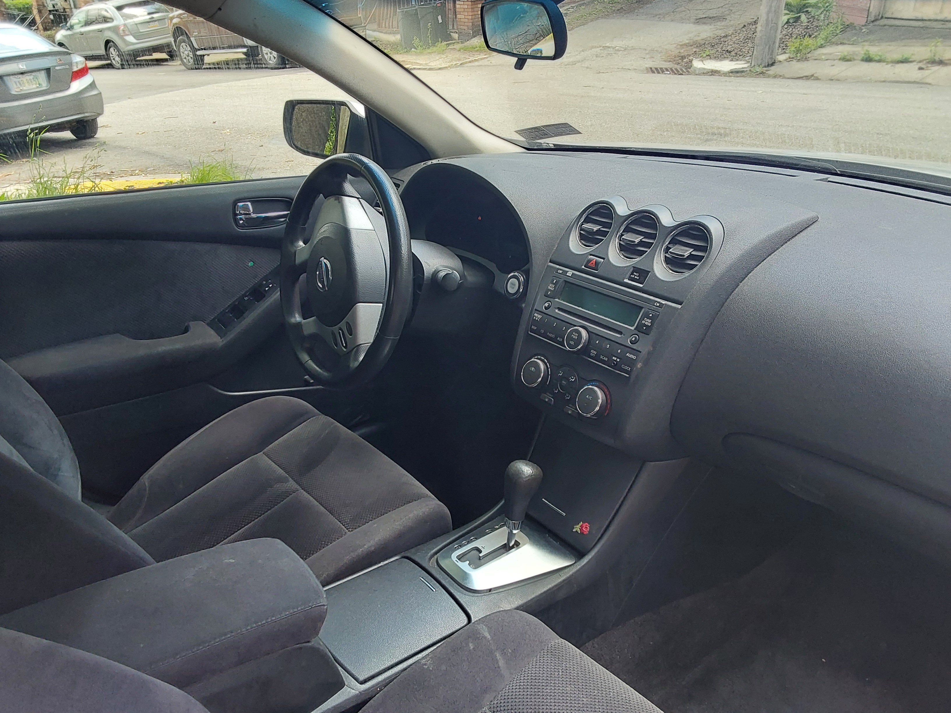 Used 2009 Nissan Altima 2.5 S FWD image 5