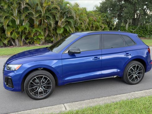 Used 2022 Audi SQ5 Prestige w/ Prestige Package AWD/4WD image 17