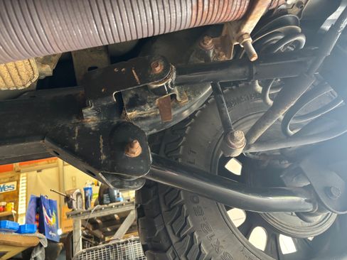 Used 2005 Jeep Wrangler Unlimited w/ Premium Audio Group image 19