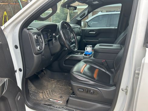 Used 2020 GMC Sierra 1500 AT4 w/ AT4 Premium Package AWD/4WD image 6