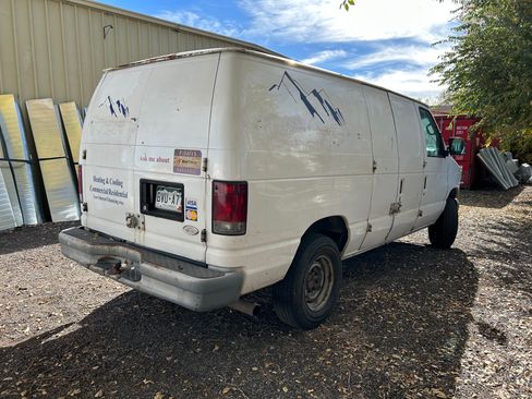 Used 2002 Ford E-350 and Econoline 350 Van image 5