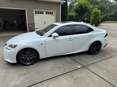 Used 2014 Lexus IS 350 w/ F Sport Package RWD image 2