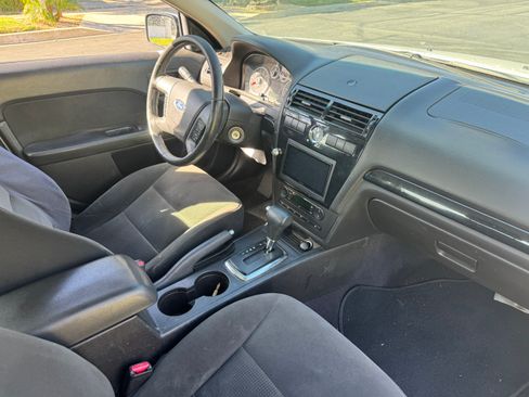 Used 2007 Ford Fusion SEL image 10