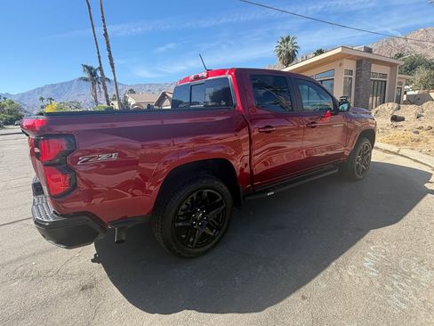 Used 2023 Chevrolet Colorado Z71 w/ Z71 Convenience Package 2 image 4