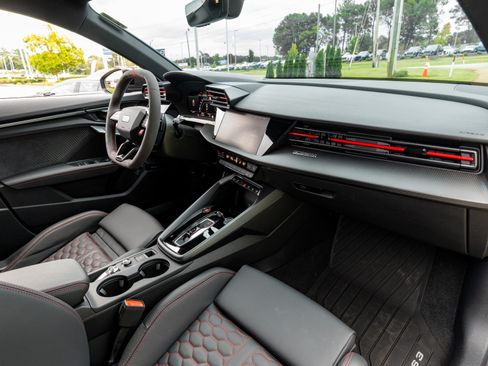Used 2025 Audi RS 3 image 23