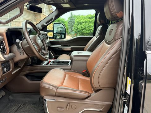 Used 2023 Ford F250 King Ranch w/ Tremor Off-Road Package AWD/4WD image 13