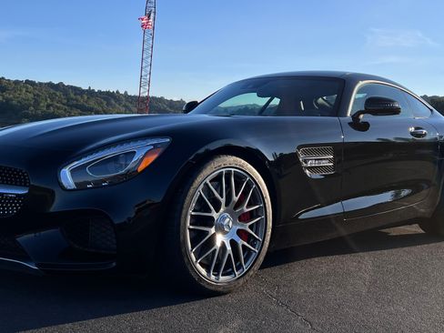 Used 2016 Mercedes-Benz AMG GT S image 9