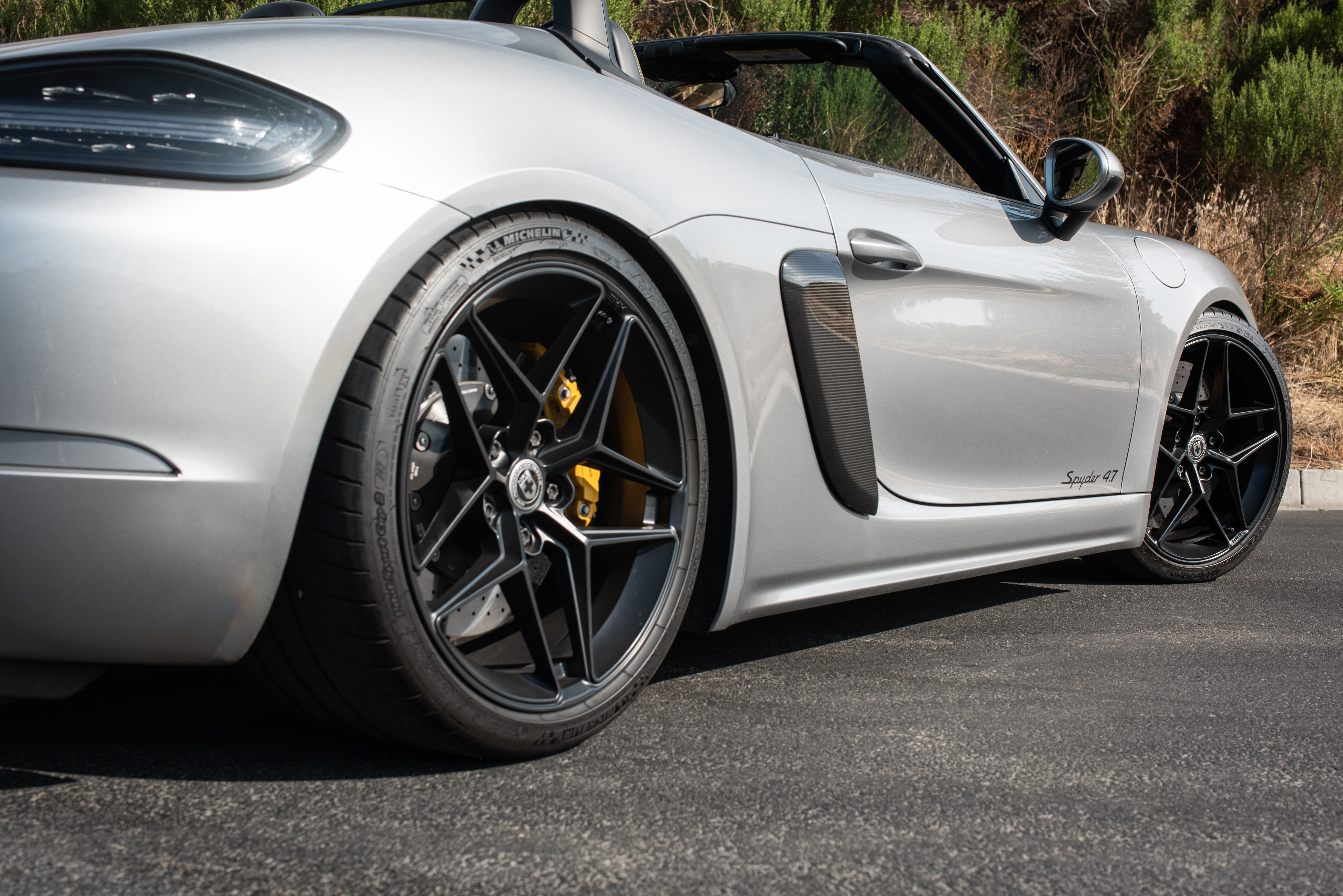 Used 2021 Porsche 718 Boxster Spyder RWD image 9