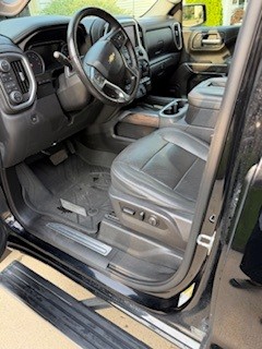 Used 2021 Chevrolet Silverado 1500 LTZ w/ LTZ Premium Package AWD/4WD image 6