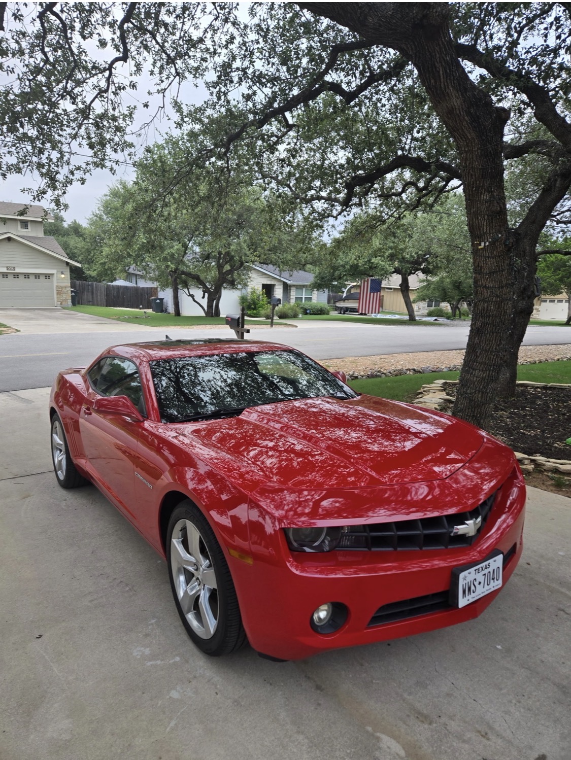 Used 2010 Chevrolet Camaro LT w/ RS Package RWD image 1