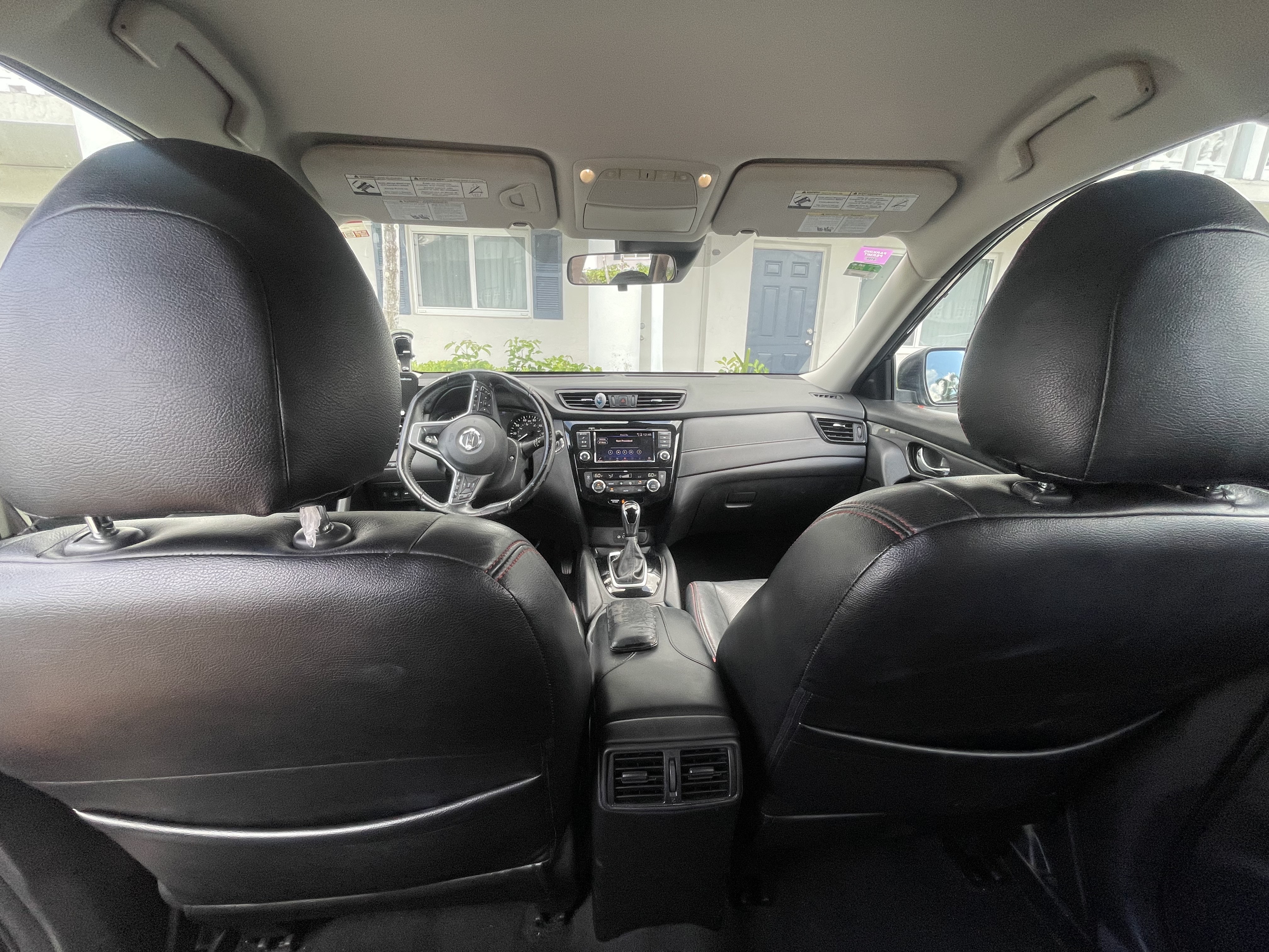 Used 2020 Nissan Rogue SV FWD image 8