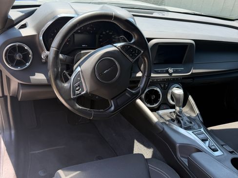 Used 2023 Chevrolet Camaro LT RWD image 11