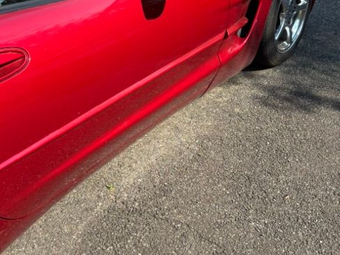 Used 2001 Chevrolet Corvette Coupe w/ Preferred Equipment Group2 RWD image 6