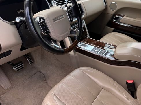 Used 2013 Land Rover Range Rover Supercharged AWD/4WD image 6