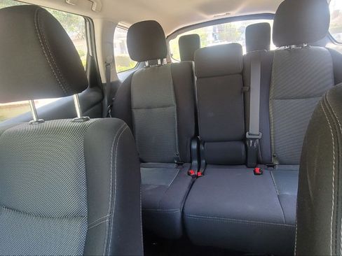 Used 2018 Nissan Pathfinder S FWD image 18