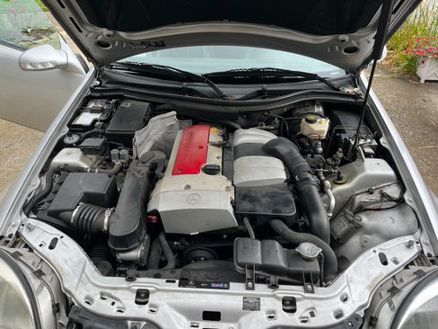 Used 2003 Mercedes-Benz SLK 230 image 9