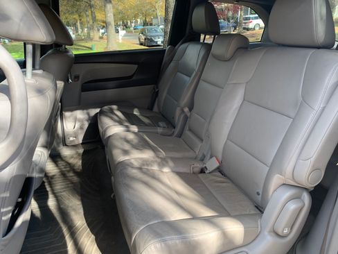 Used 2016 Honda Odyssey EX-L image 10