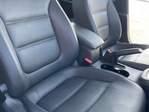 Used 2012 Volkswagen Jetta SE image 11