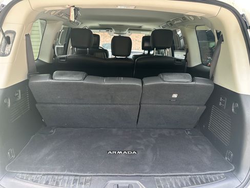 Used 2020 Nissan Armada Platinum AWD/4WD image 6