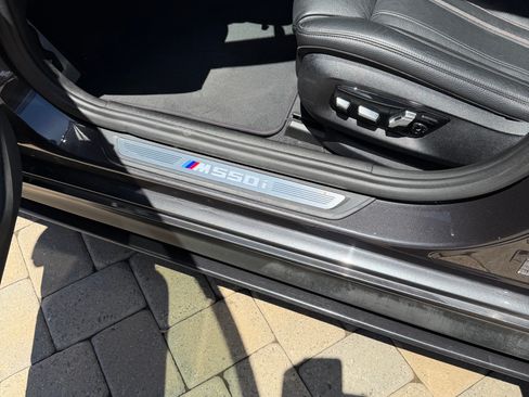 Used 2019 BMW M550i xDrive AWD/4WD image 18