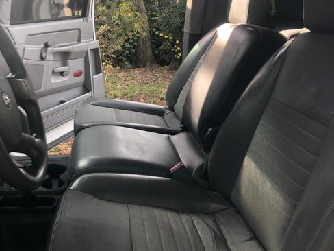 Used 2007 Dodge Ram 2500 Truck ST w/ Trailer Tow Group image 13