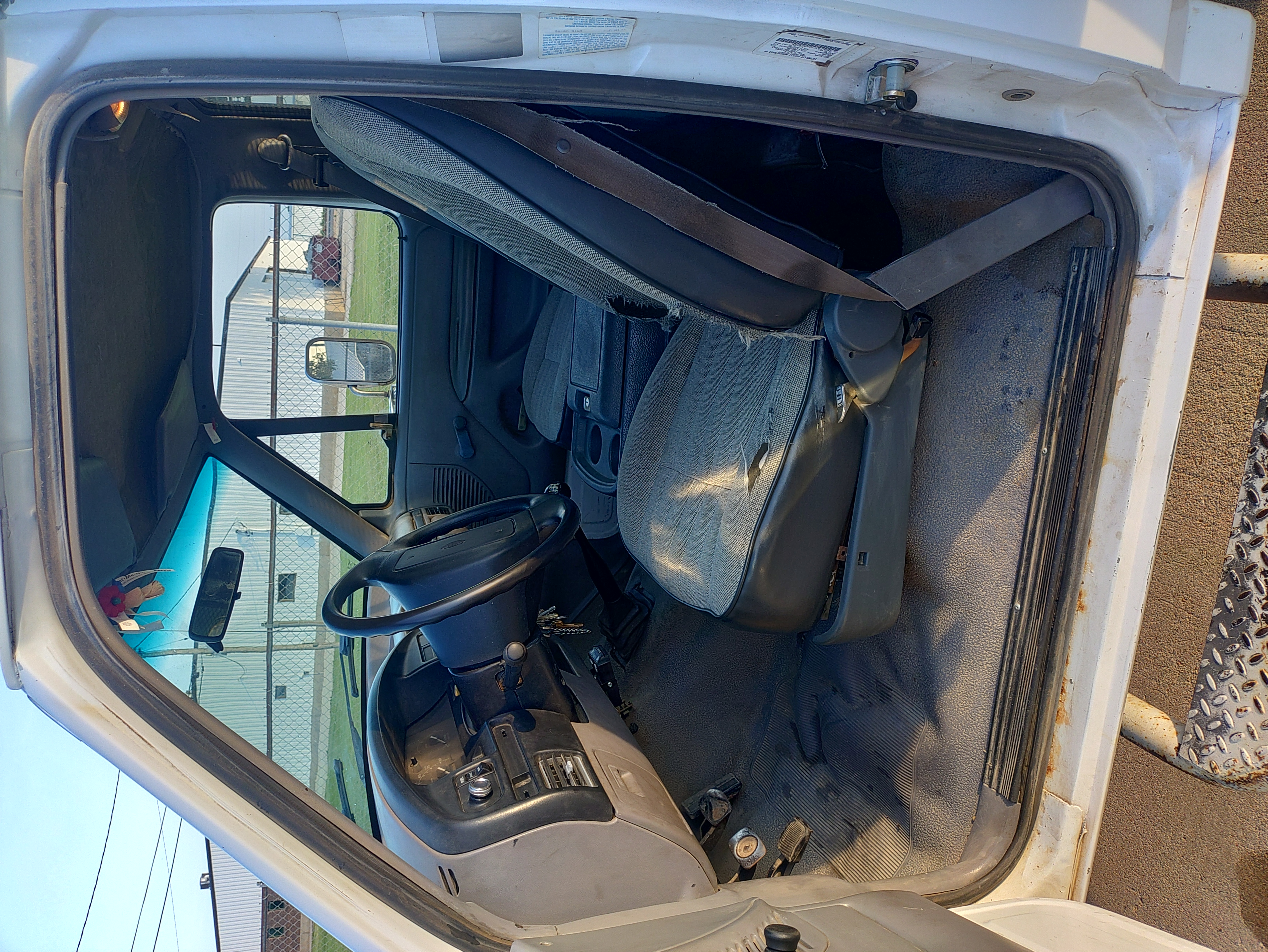 Used 1995 Ford F450 2WD Regular Cab Super Duty image 8